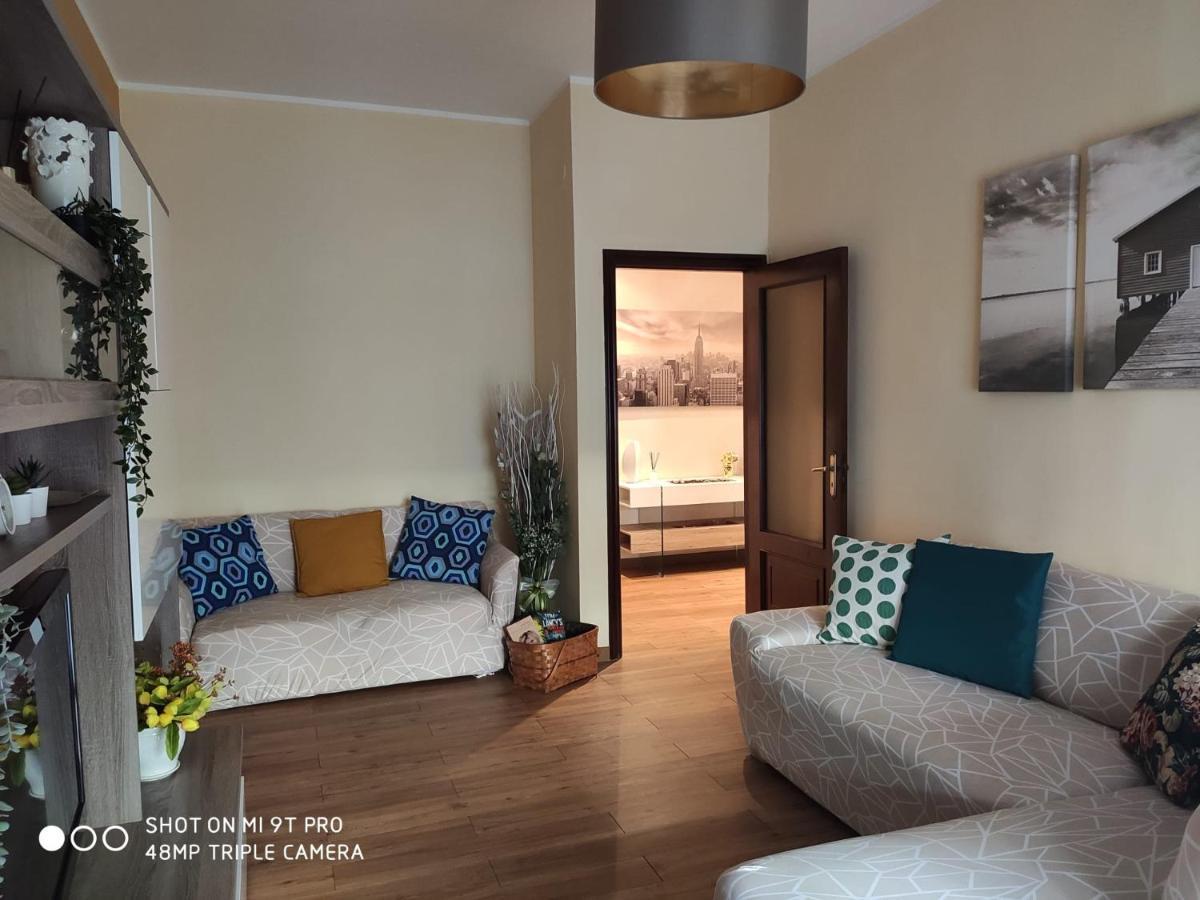 La Casa Della Sposa Apartment Трани Екстериор снимка