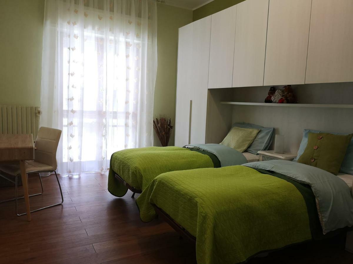 La Casa Della Sposa Apartment Трани Екстериор снимка